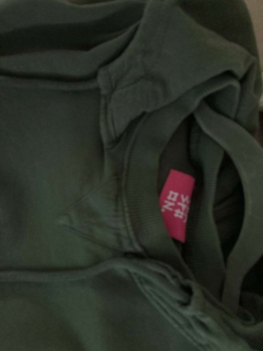 I'm selling a size medium One Teaspoon Hoodie, , fits like a Extra small or smal - Picture 2 of 8